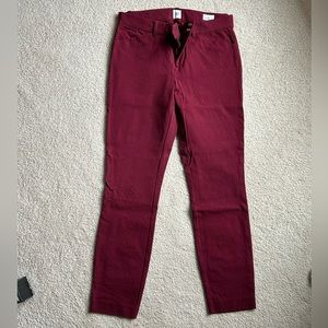Gap maroon signature skinny ankle